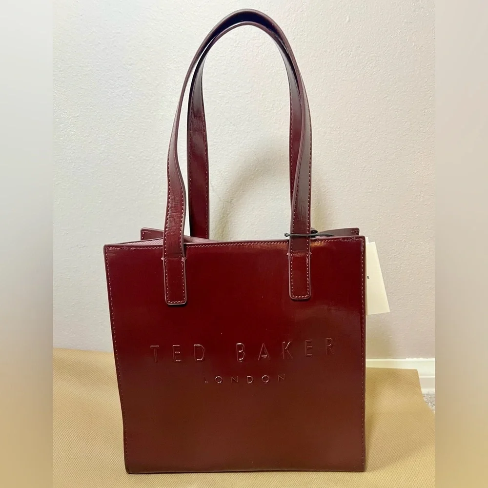 Ted Baker London Burgundy The Icon Tote Bag with Flower Charm